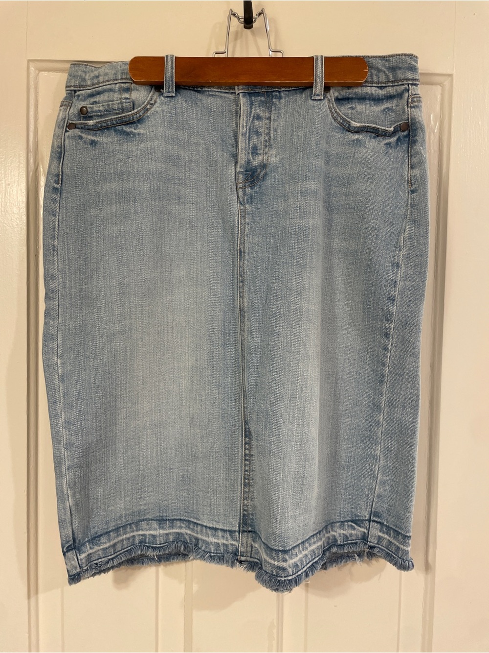 Vintage Mossimo Button-Fly Light Wash Denim Pencil Skirt Size 10